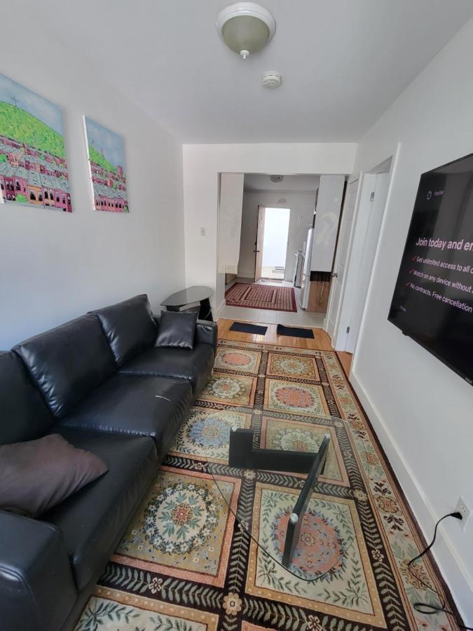 Small Condo In Montreal -Fast Wifi Exterior photo